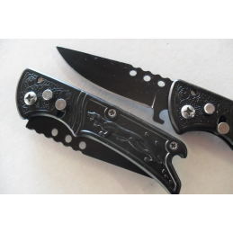 Petit Couteau Pliant Lame Acier 7 Cm Manche Acier Gravé 9 Cm Chasse Pêche Bivouac