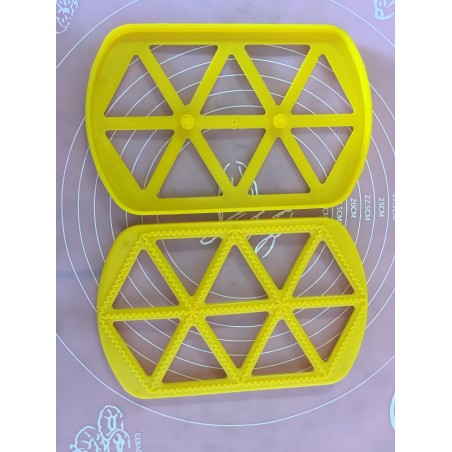 Découpoir de 10 Triangles "SAMSA" Gâteau Oriental