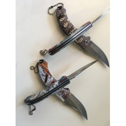 1 PETIT COUTEAU APACHES PLIANT DE POCHE LAME ACIER 7 CM MANCHE RESINE 9 CM CANIF LANIERE
