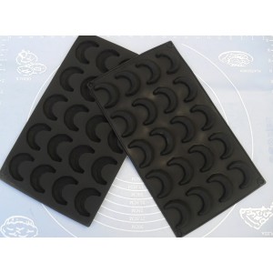 Moule Silicone Souple Lune / 20 Minuscules Tcharek / Cornes De Gazelles / Oriental